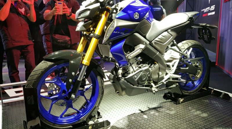 Motor Yamaha MT 15 