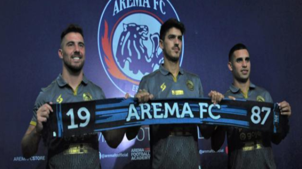 Arema FC Resmi Perkenalkan 3 Pemain Asing Baru